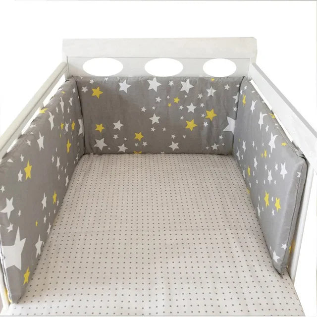 Tour de lit bébé