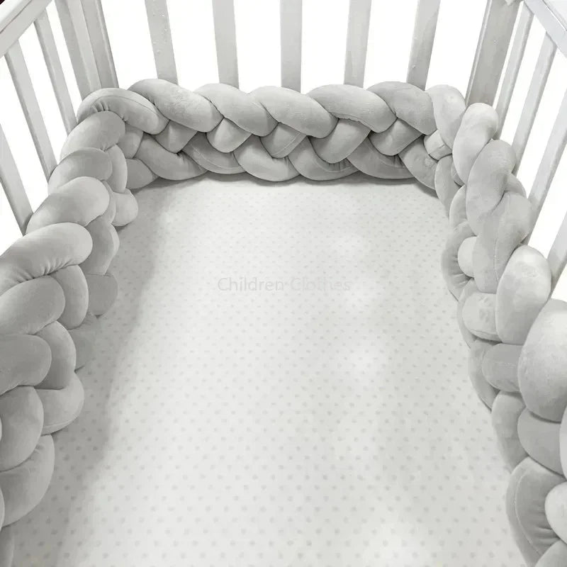 tour de lit bébé tressé