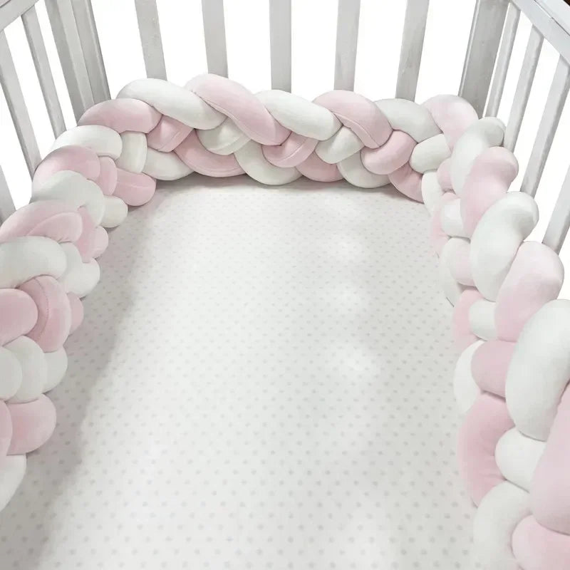 tour de lit bébé tressé