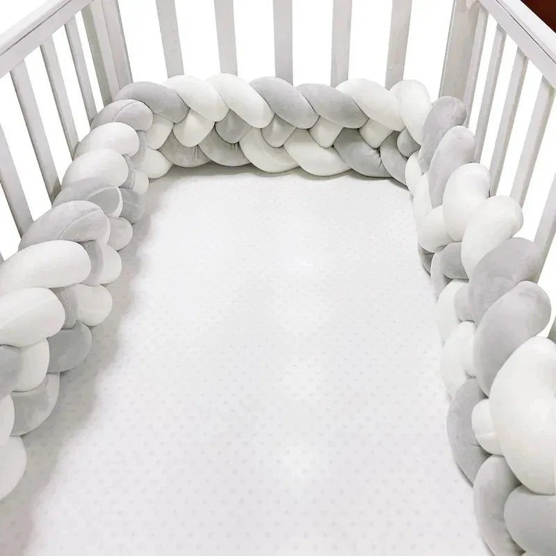 tour de lit bébé tressé