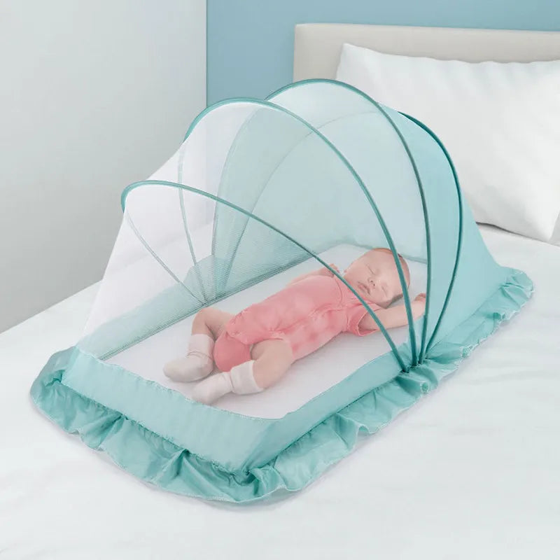 Moustiquaire lit bébé